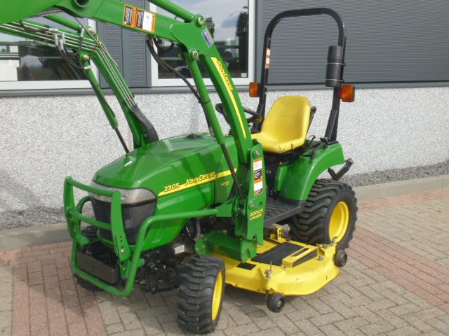 John Deere 2305 4wd HST - Afbeelding 4