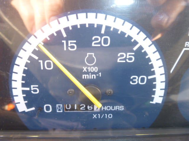 John Deere 2320 4wd HST - Afbeelding 13