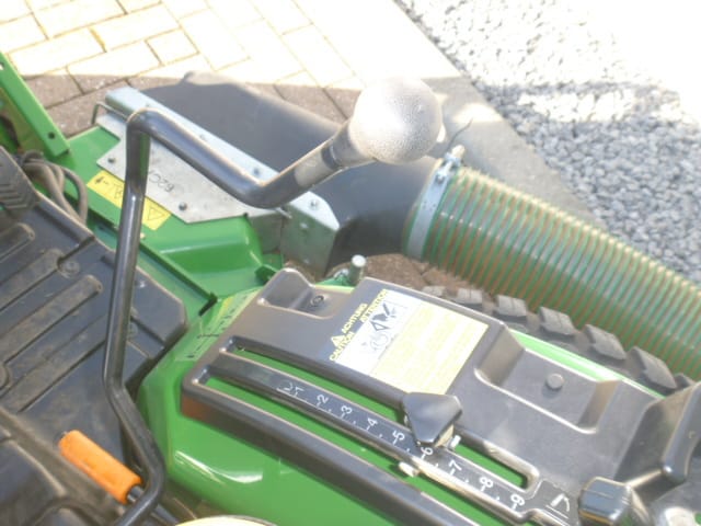 John Deere 2320 4wd HST - Afbeelding 16