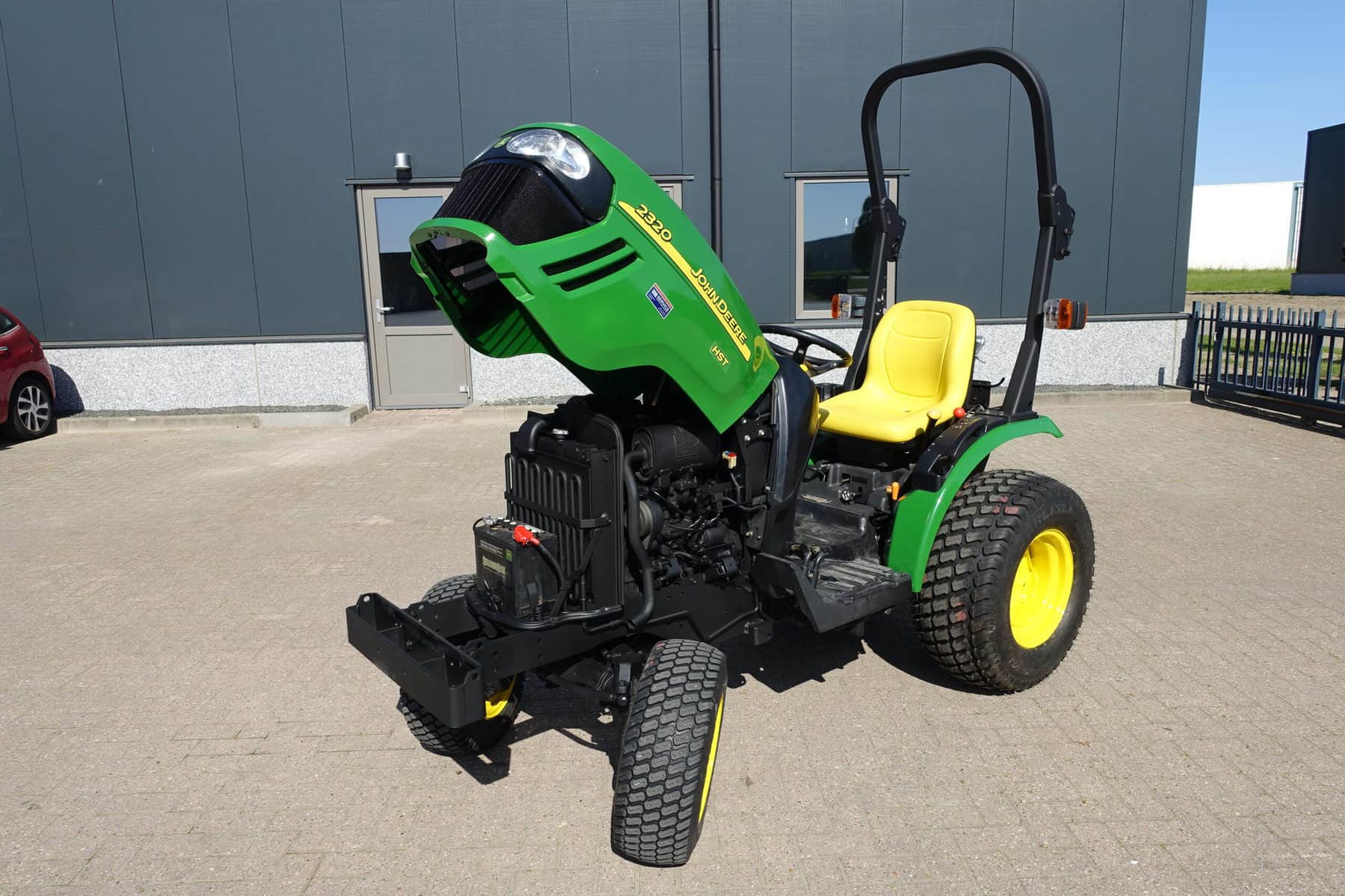 John Deere 2320 4wd HST - Afbeelding 28