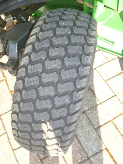 John Deere 2320 4wd HST - Afbeelding 31