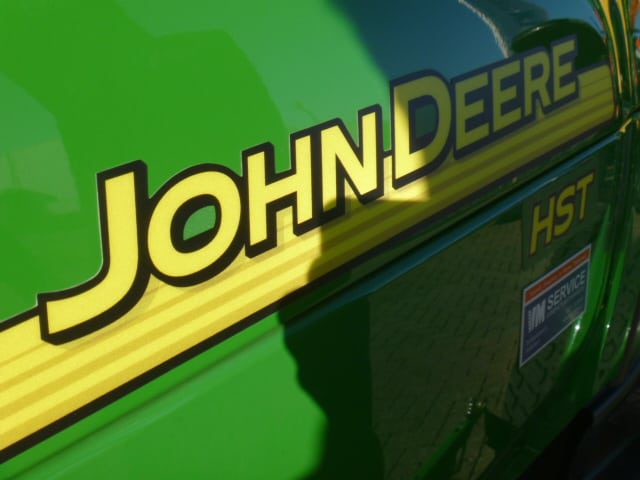 John Deere 2320 4wd HST - Afbeelding 8