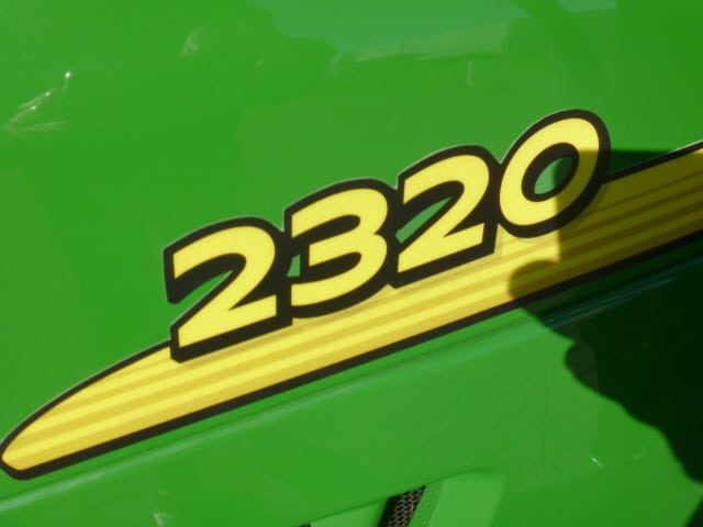 John Deere 2320 4wd HST - Afbeelding 9