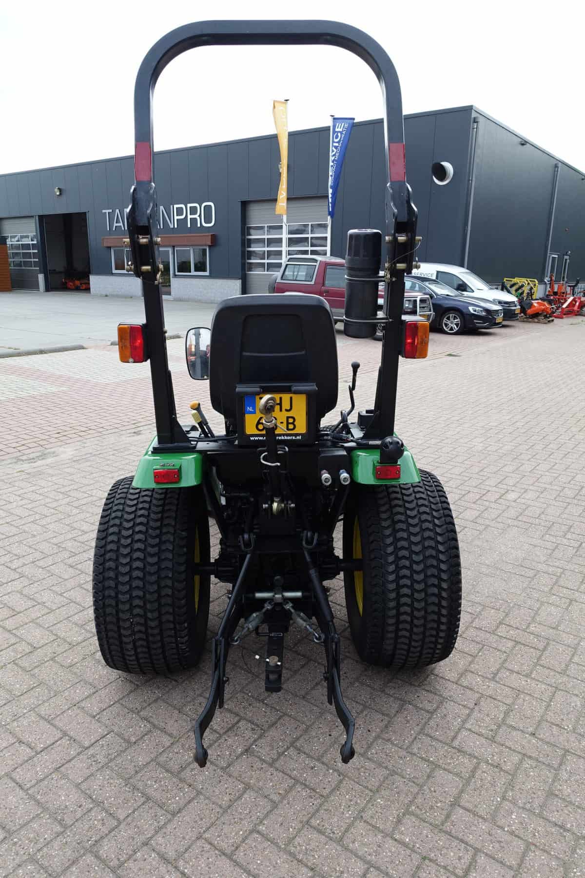 John Deere 2320 4wd HST - Afbeelding 16