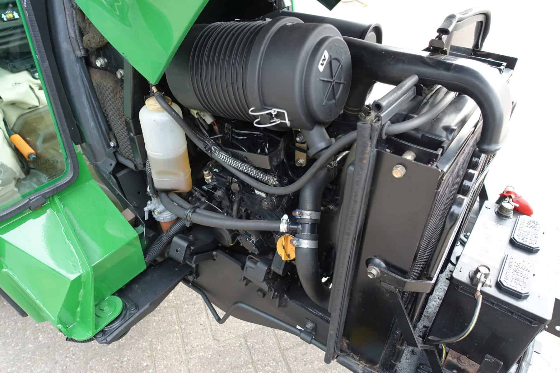 John Deere 2320 4wd HST - Afbeelding 29