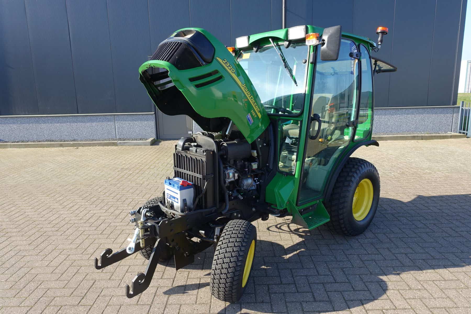 John Deere 2320 4wd HST - Afbeelding 29
