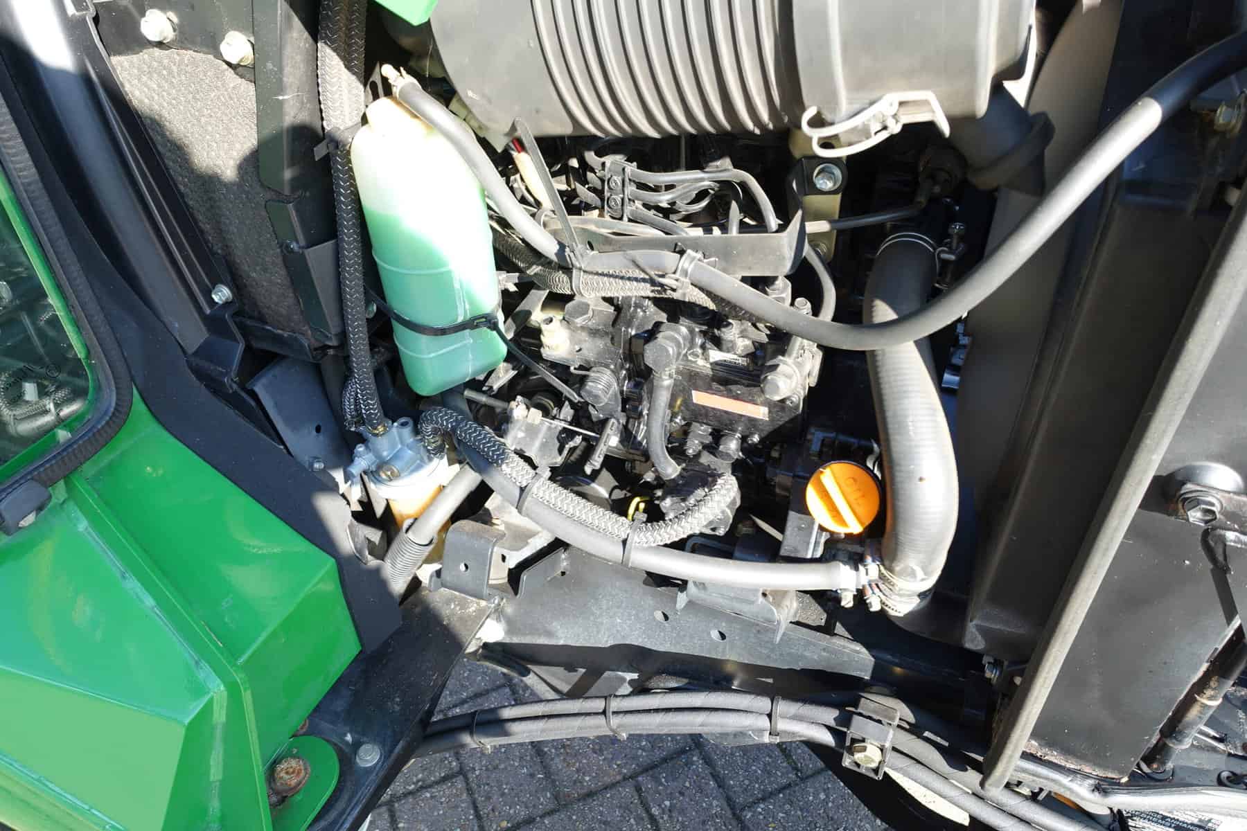 John Deere 2320 4wd HST - Afbeelding 34