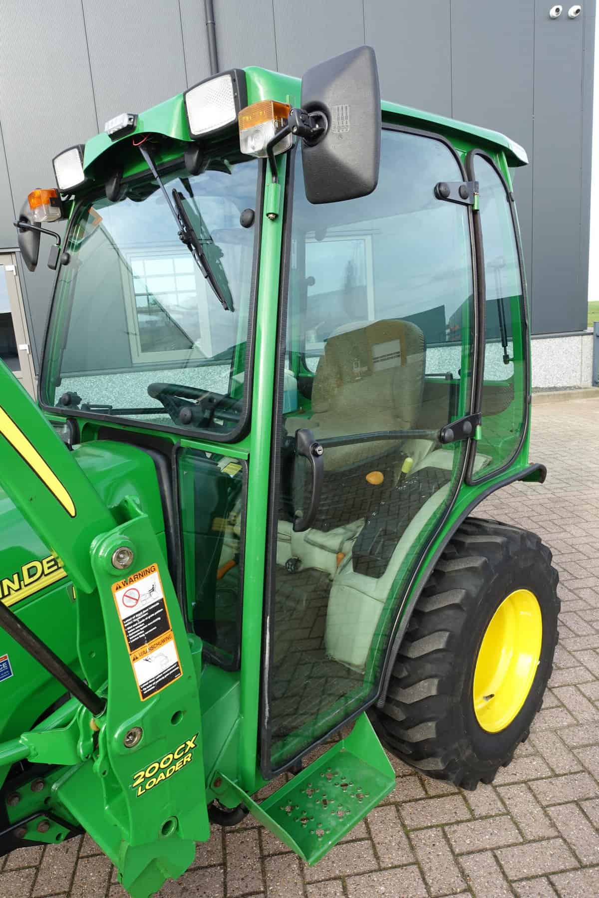 John Deere 2320 4wd HST - Afbeelding 10