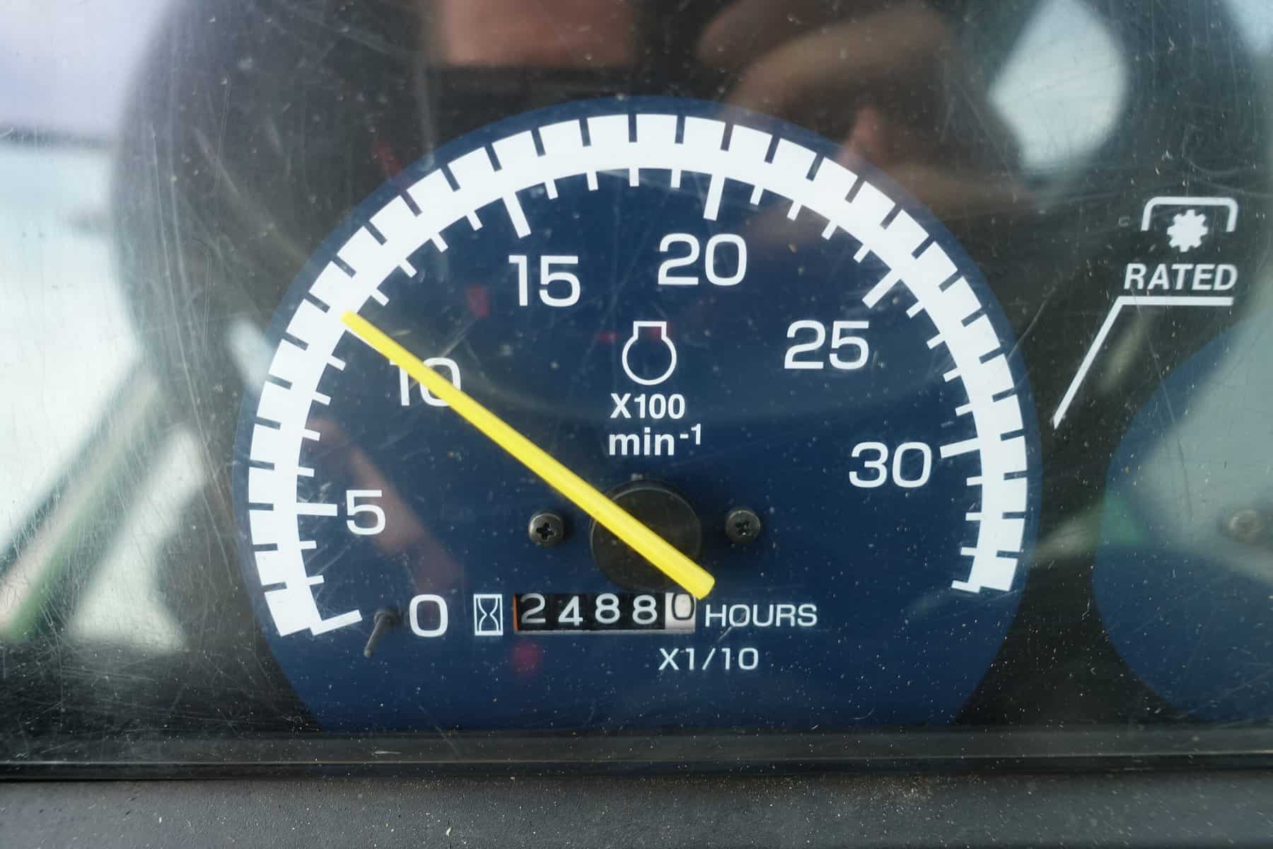 John Deere 2320 4wd HST - Afbeelding 12