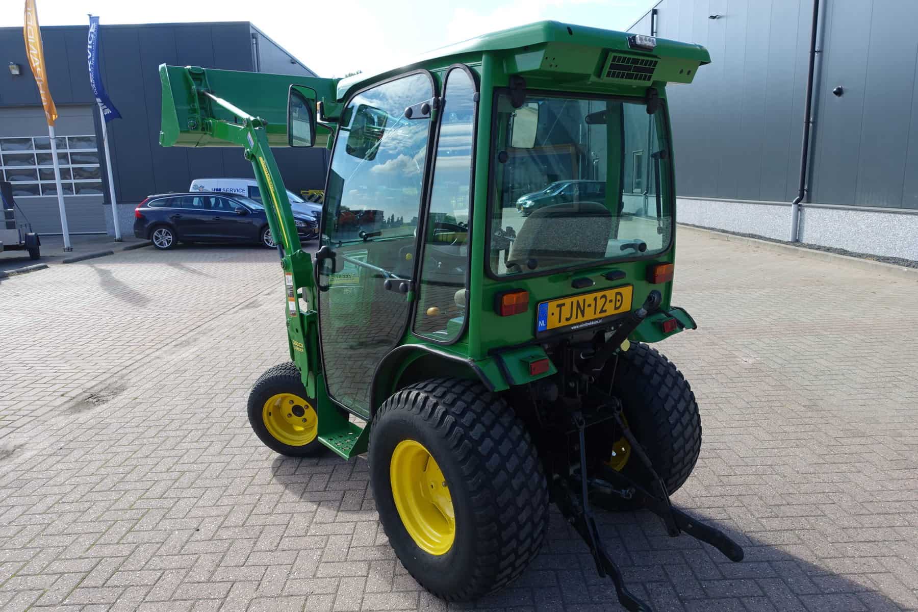 John Deere 2320 4wd HST - Afbeelding 17
