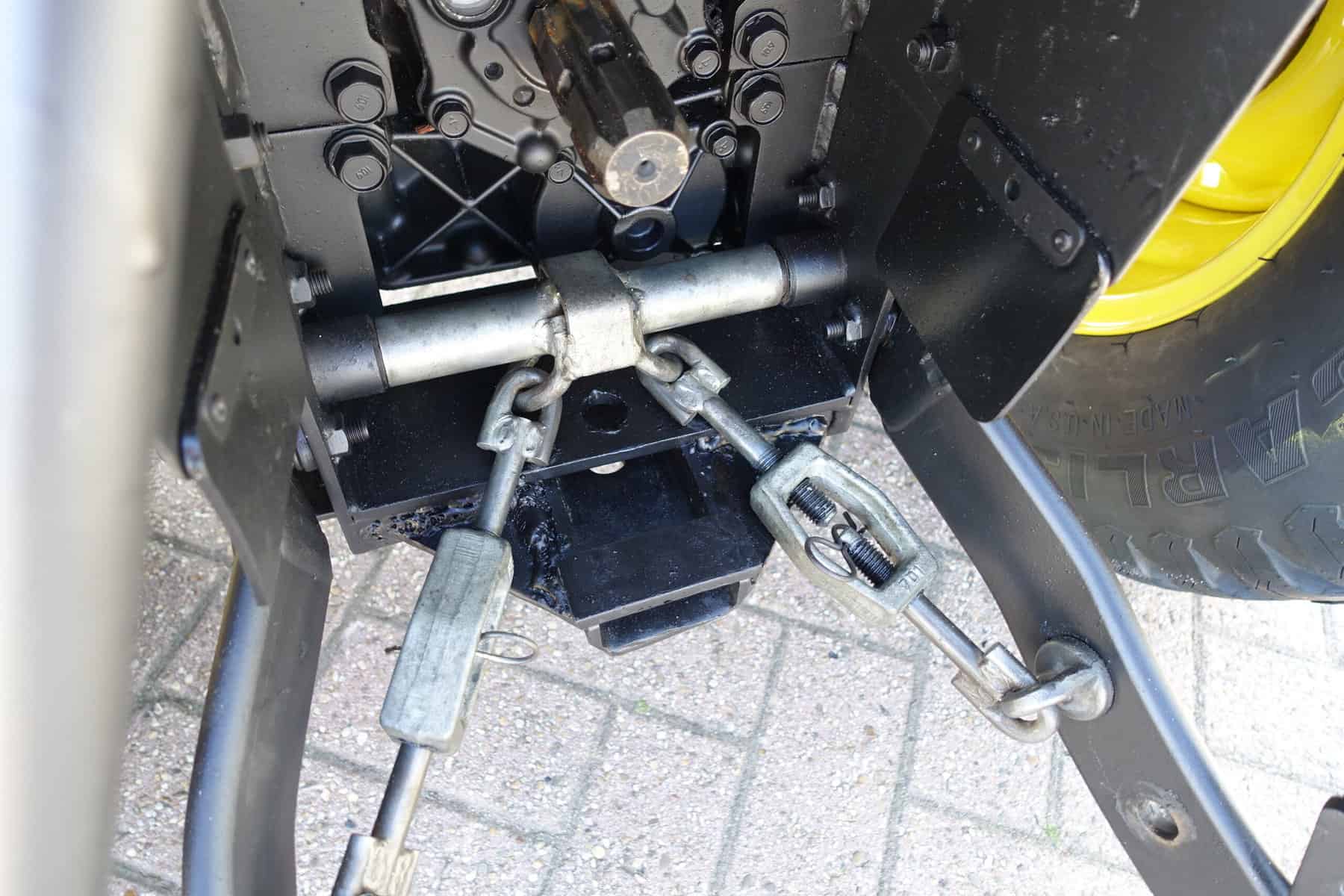 John Deere 2320 4wd HST - Afbeelding 21