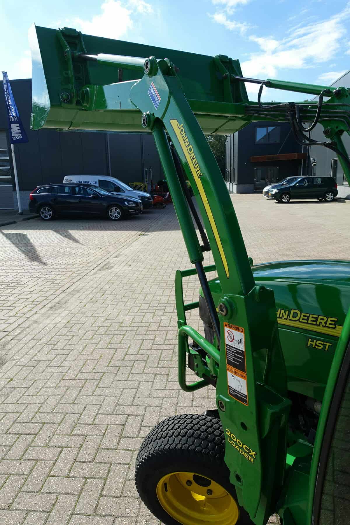 John Deere 2320 4wd HST - Afbeelding 25