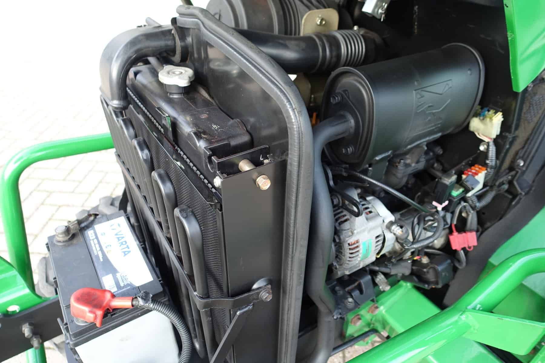 John Deere 2320 4wd HST - Afbeelding 31