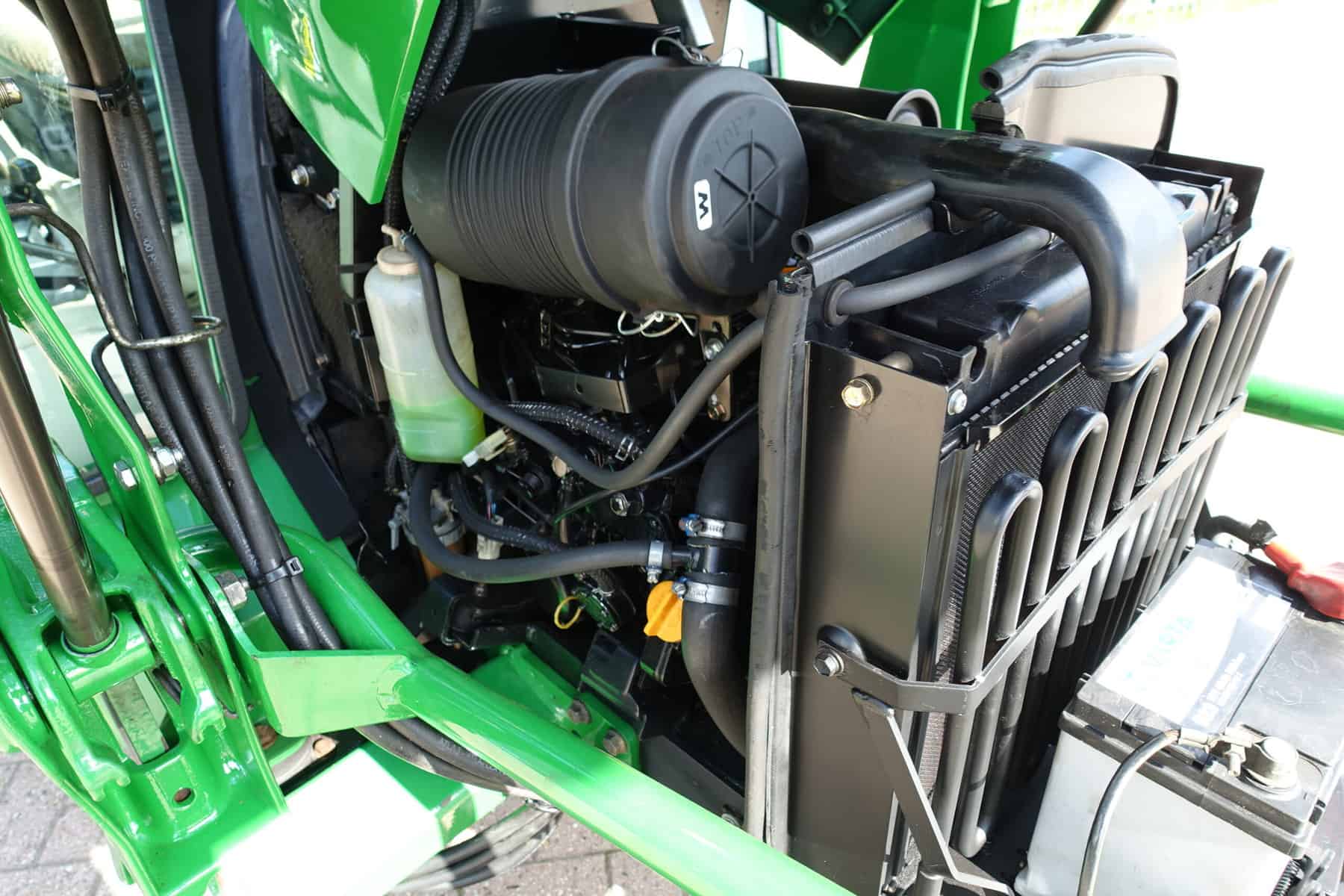 John Deere 2320 4wd HST - Afbeelding 34