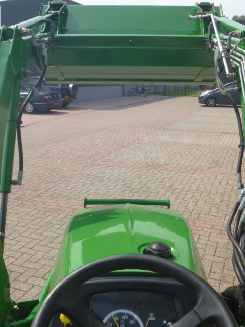 John Deere 2320 4wd HST - Afbeelding 11