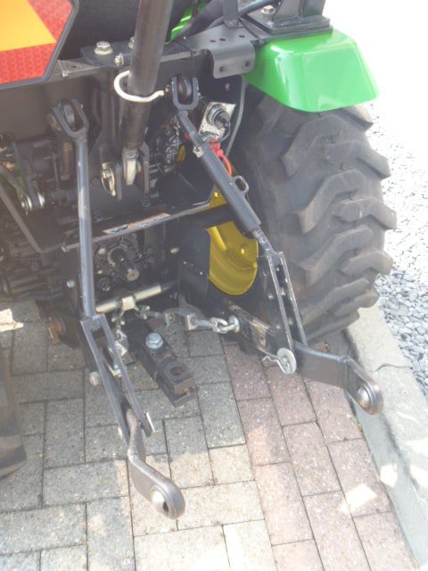 John Deere 2320 4wd HST - Afbeelding 19