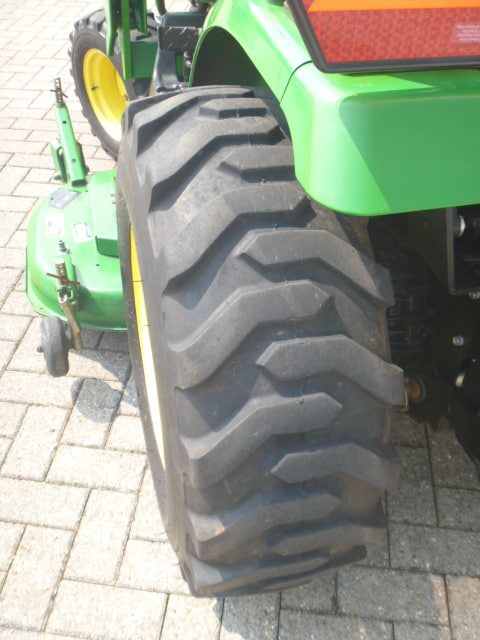 John Deere 2320 4wd HST - Afbeelding 23