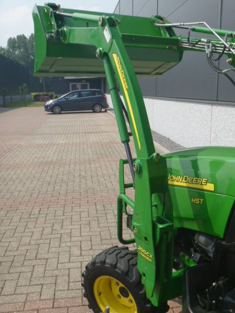 John Deere 2320 4wd HST - Afbeelding 25