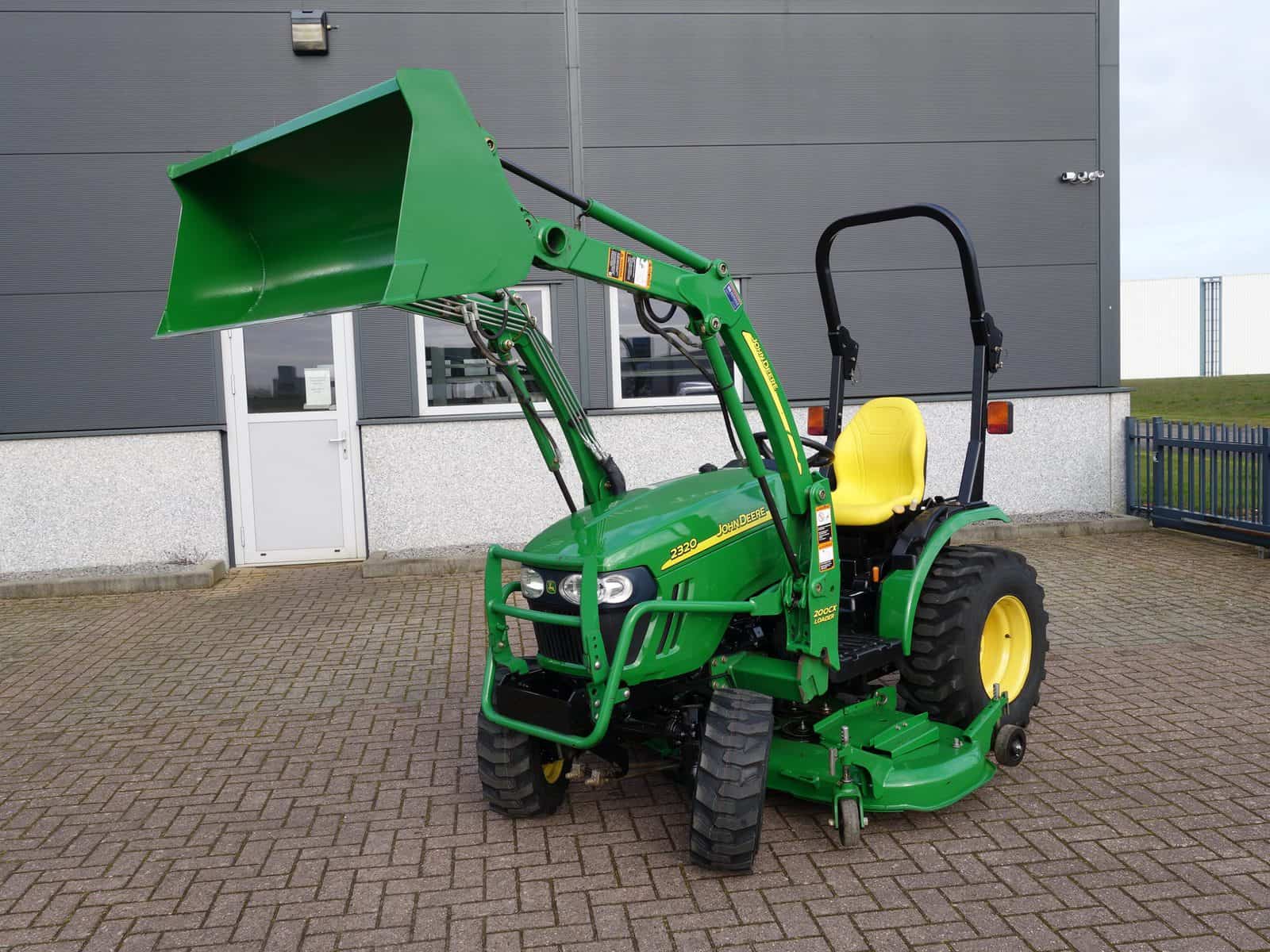 John Deere 2320 4wd HST - Afbeelding 3