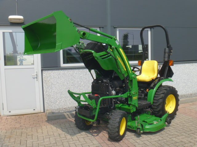 John Deere 2320 4wd HST - Afbeelding 31