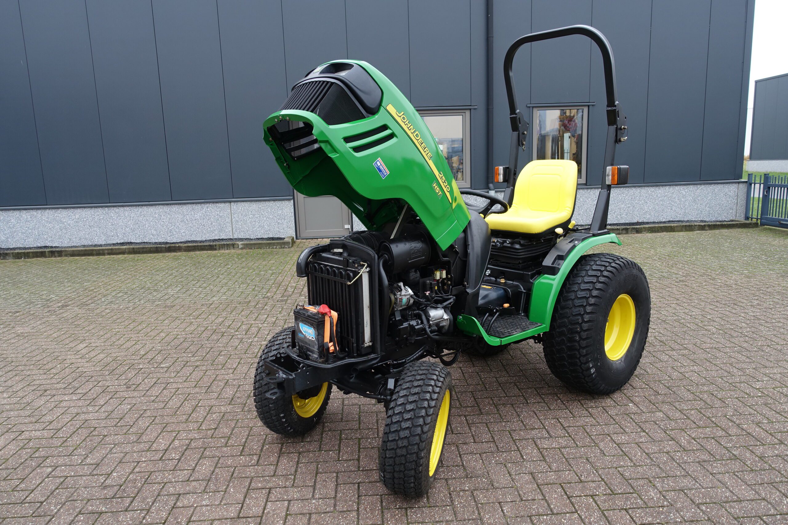 John Deere 2520 4wd HST - Afbeelding 30