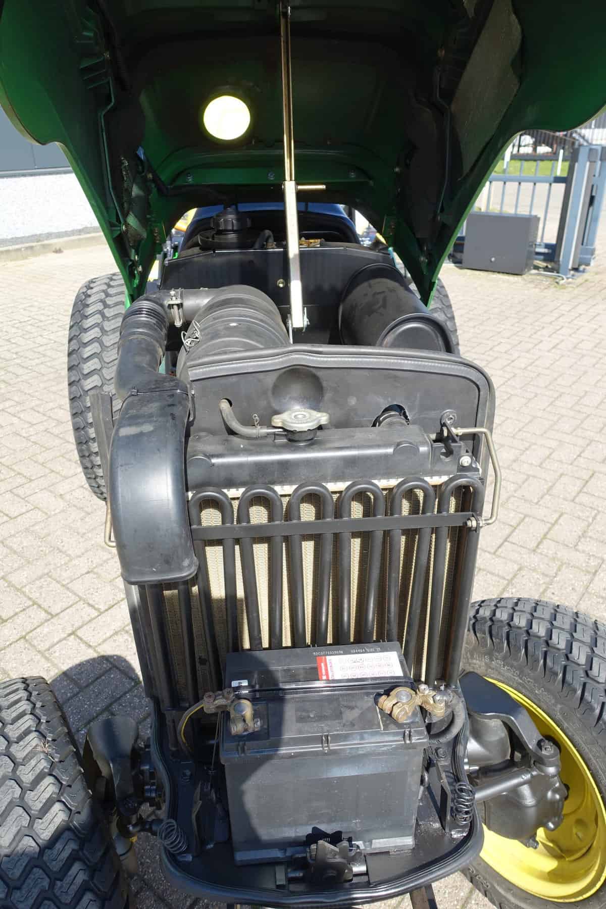 John Deere 2520 4wd HST - Afbeelding 33