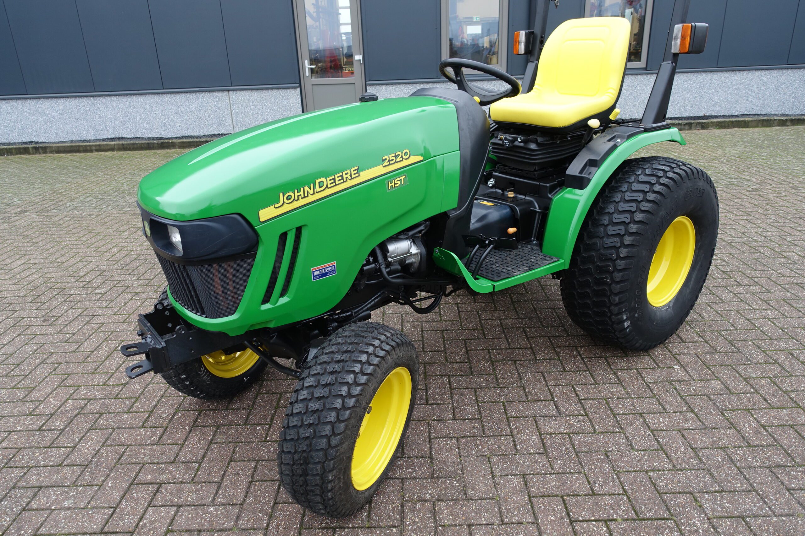 John Deere 2520 4wd HST - Afbeelding 4