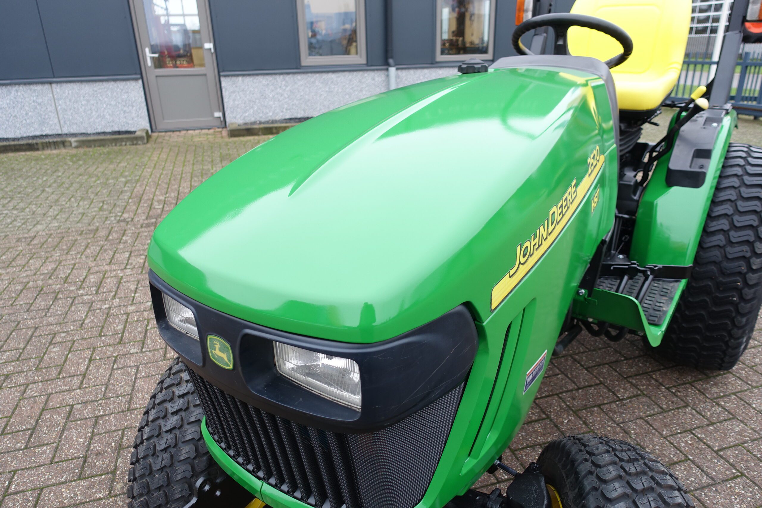 John Deere 2520 4wd HST - Afbeelding 6