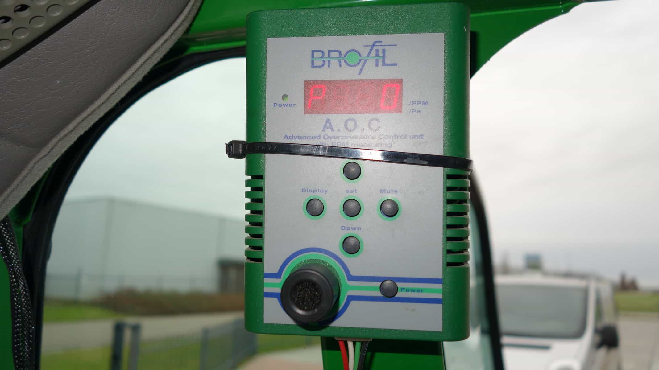 John Deere 2520 4wd HST - Afbeelding 21