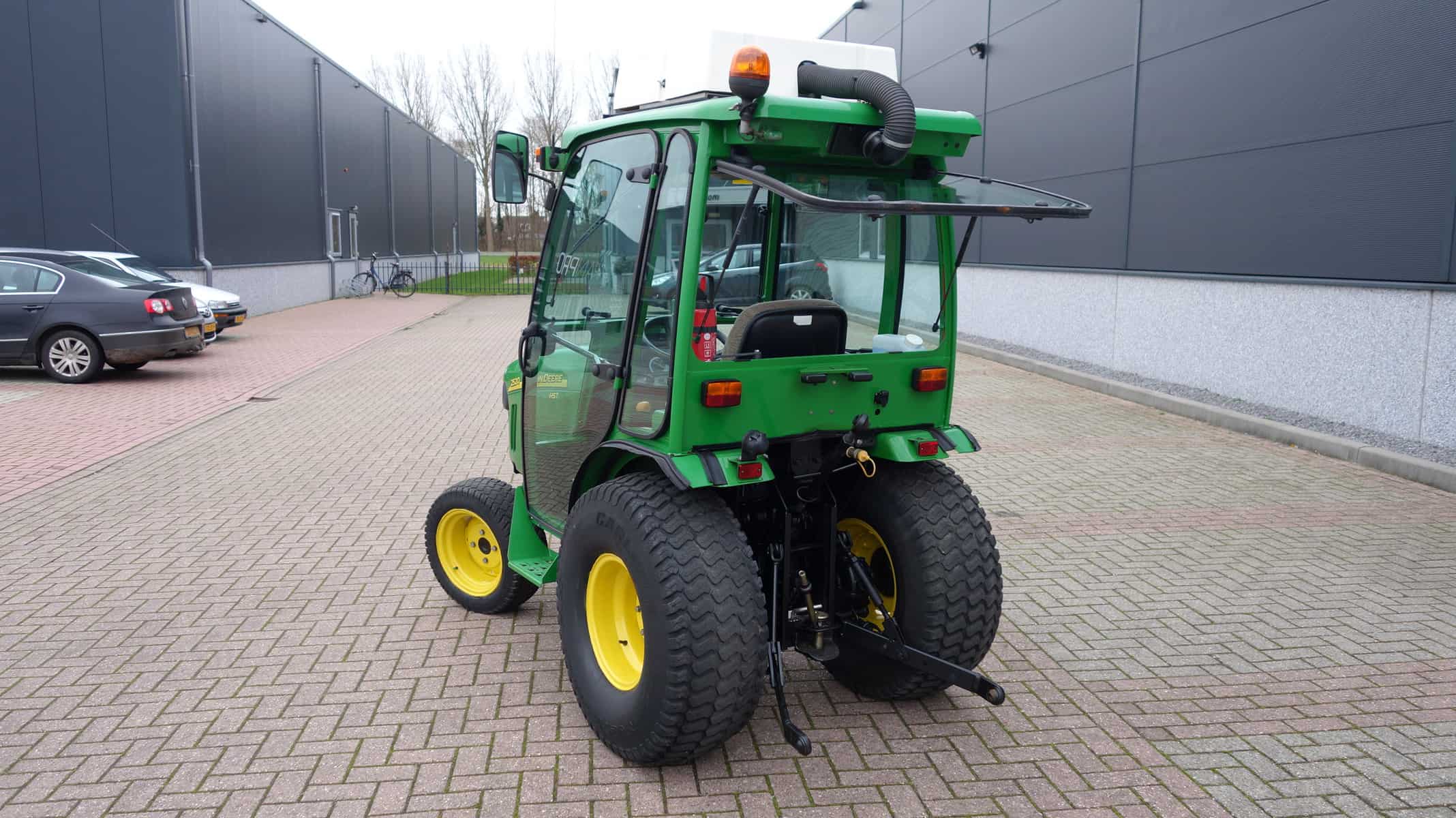 John Deere 2520 4wd HST - Afbeelding 23