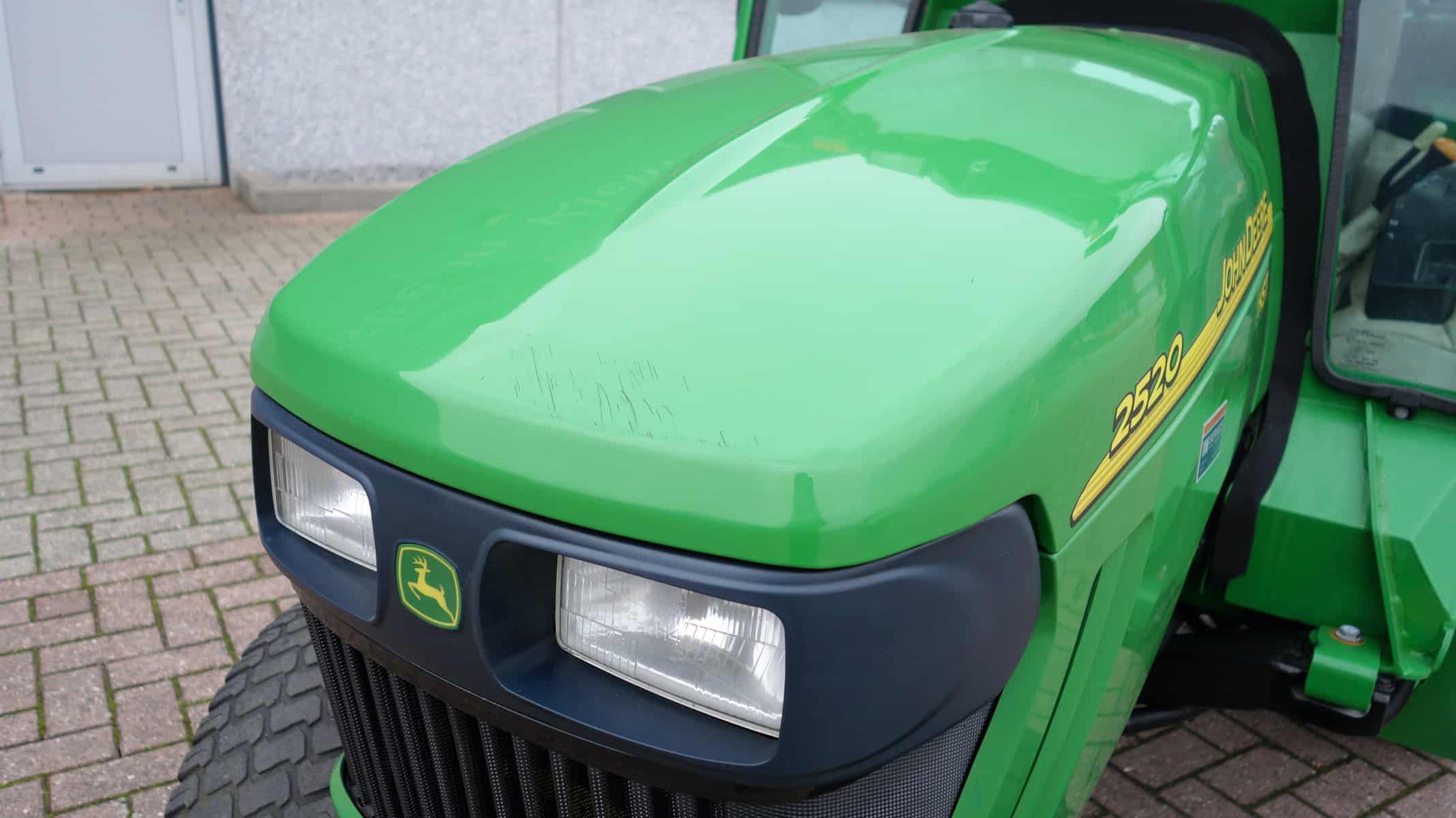 John Deere 2520 4wd HST - Afbeelding 6