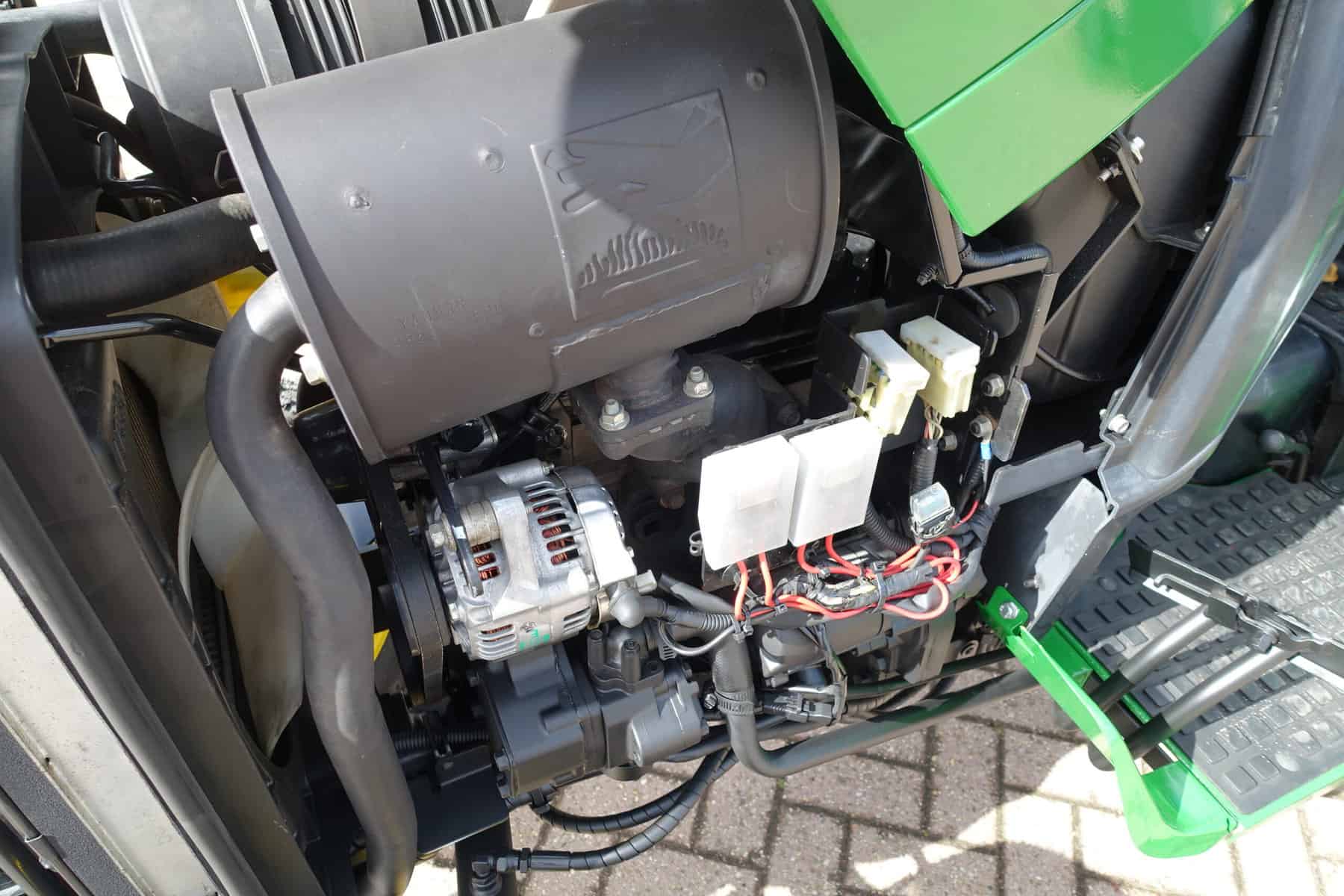 John Deere 2520 4wd HST - Afbeelding 28