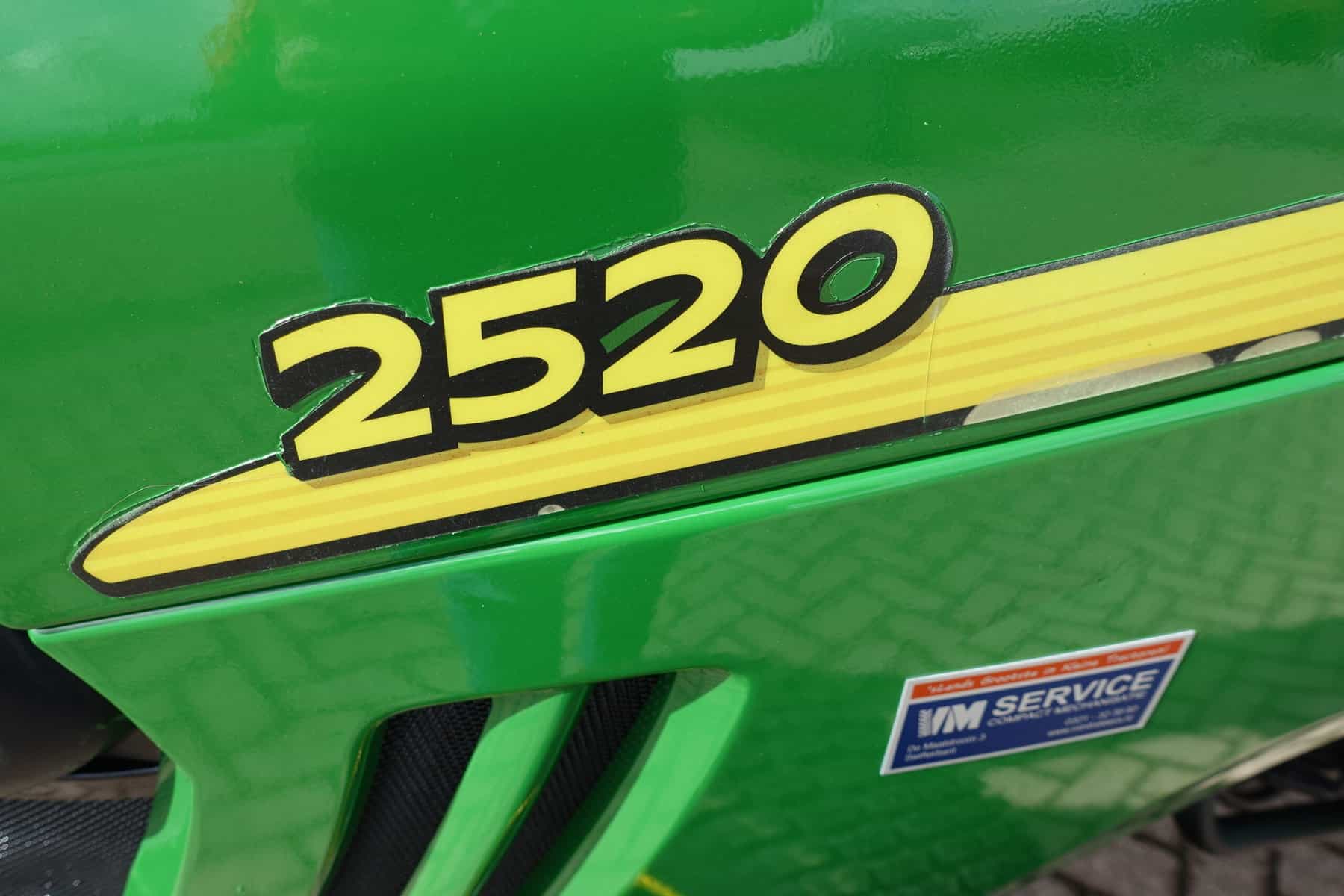 John Deere 2520 4wd HST - Afbeelding 7