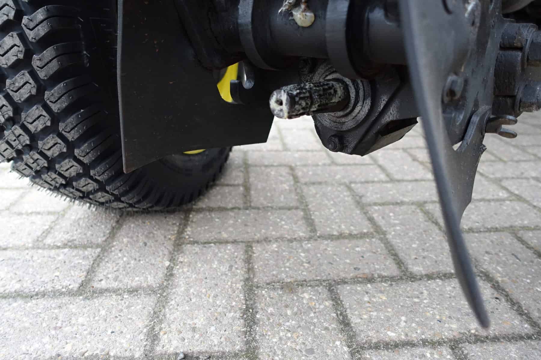 John Deere 2520 4wd HST - Afbeelding 26