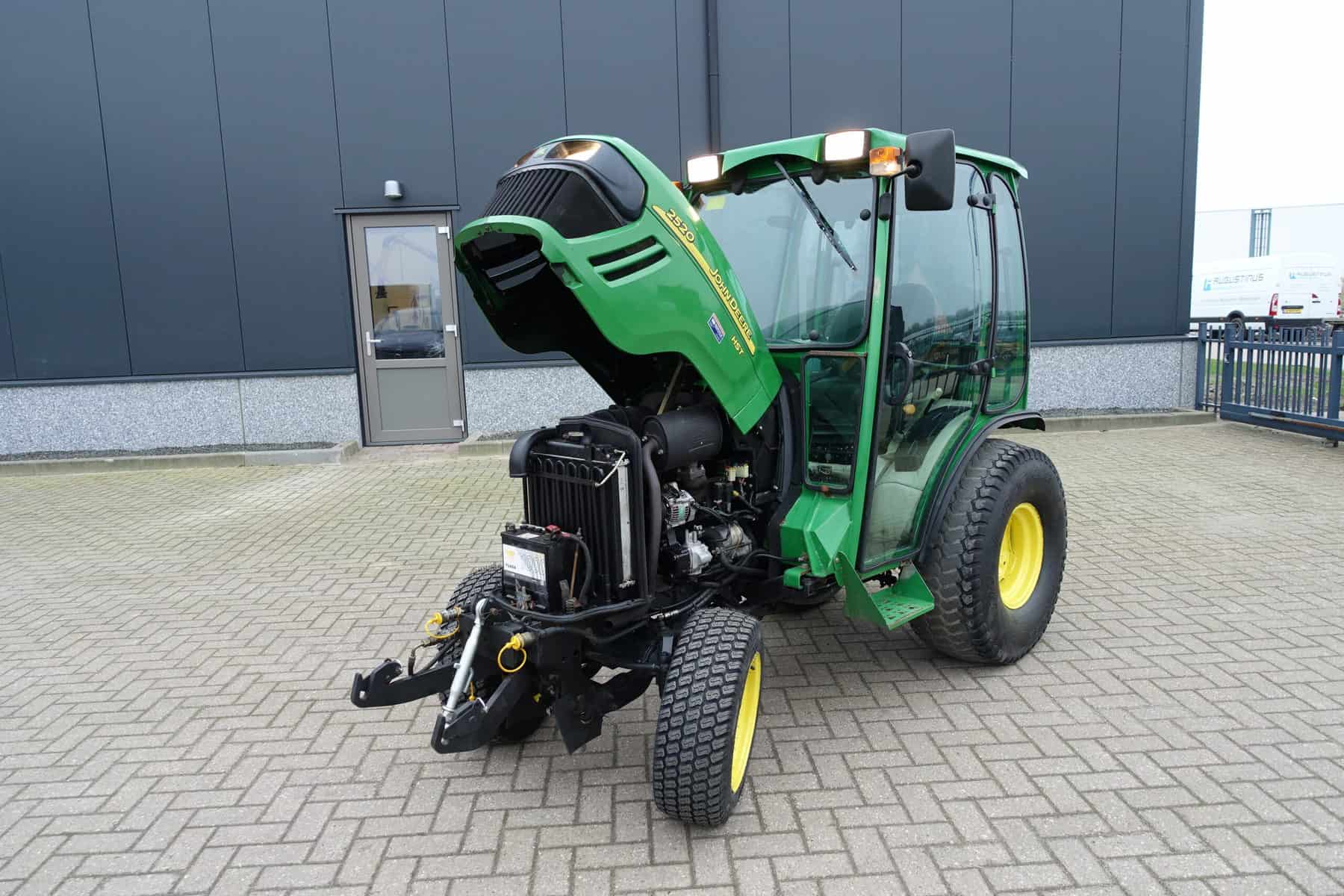 John Deere 2520 4wd HST - Afbeelding 27