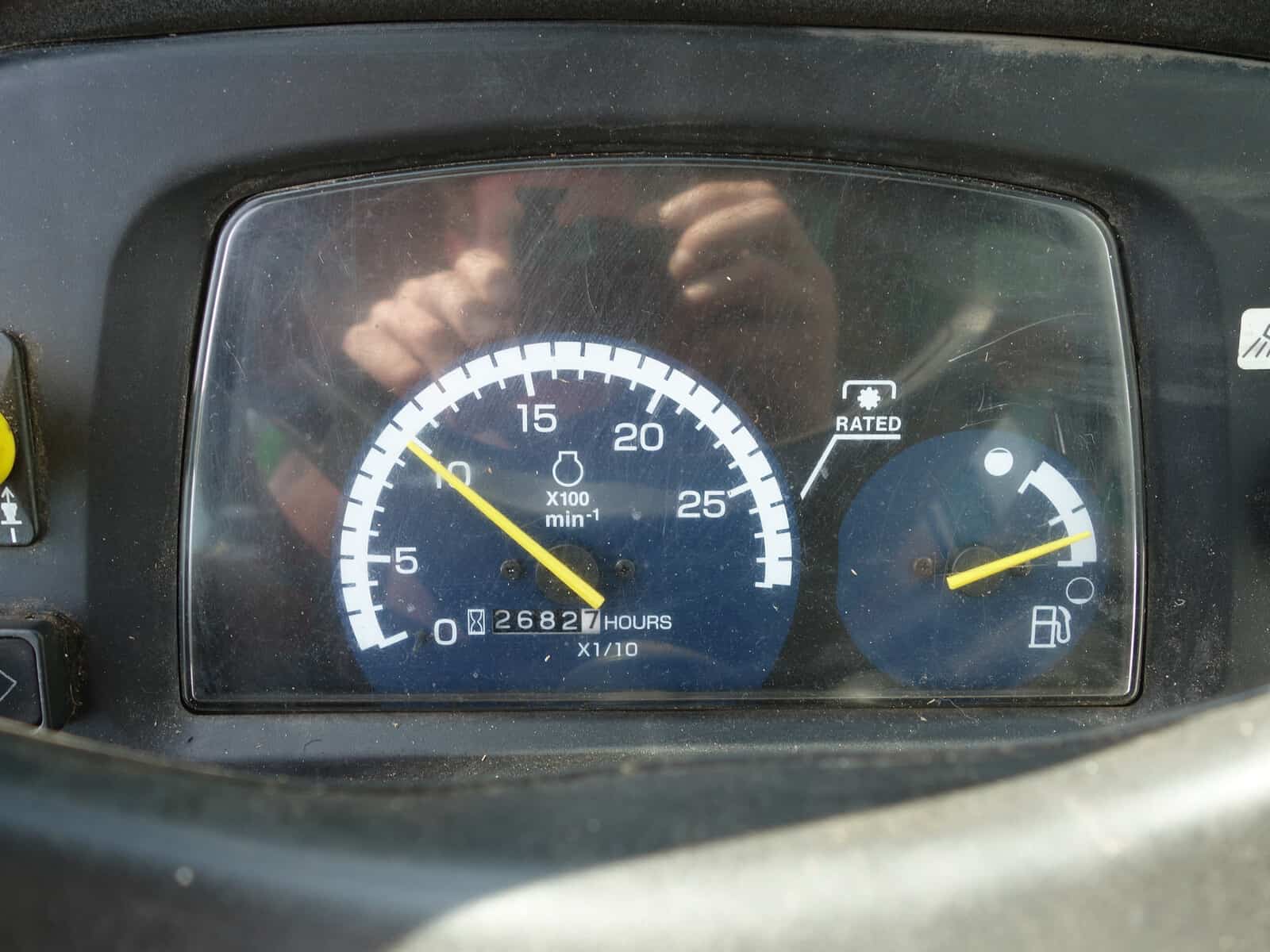 John Deere 2520 4wd HST - Afbeelding 12