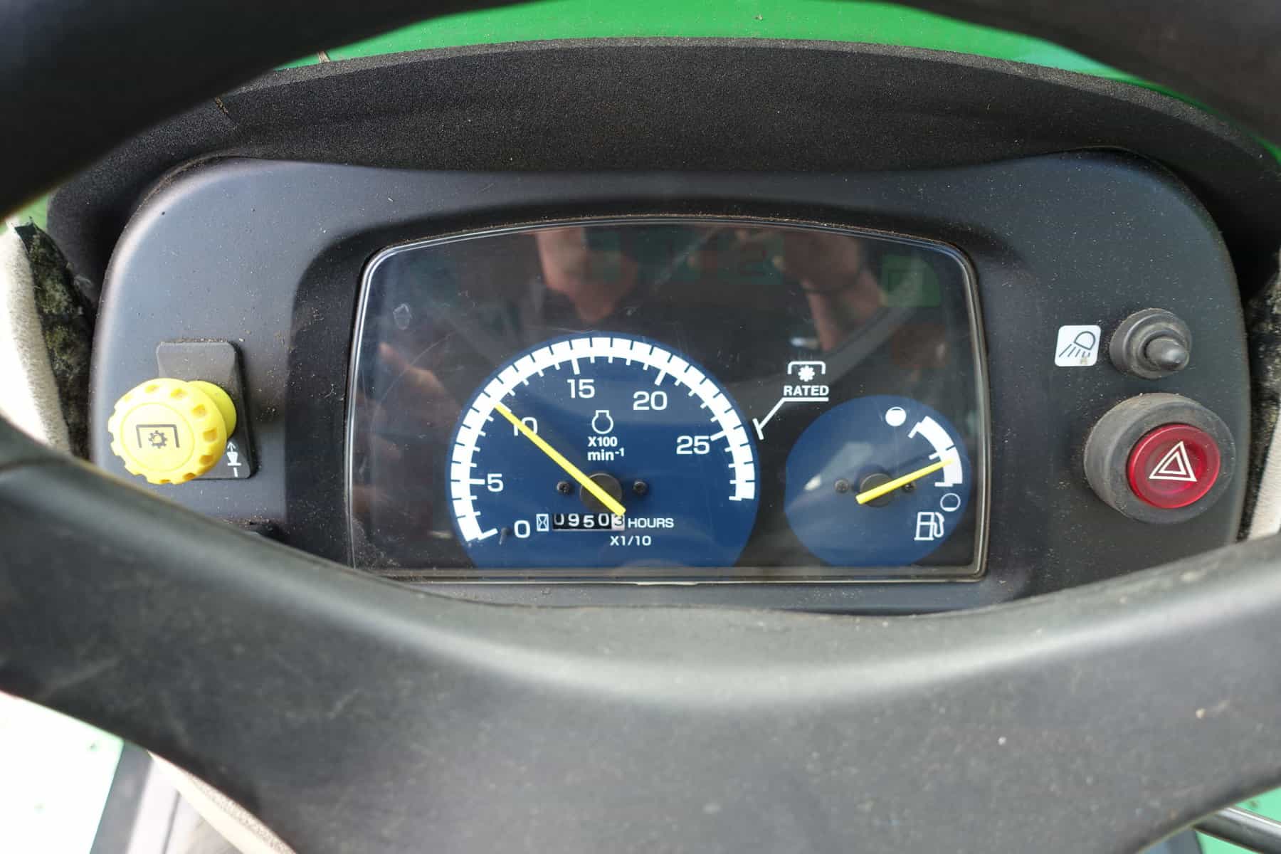 John Deere 2520 4wd HST - Afbeelding 14