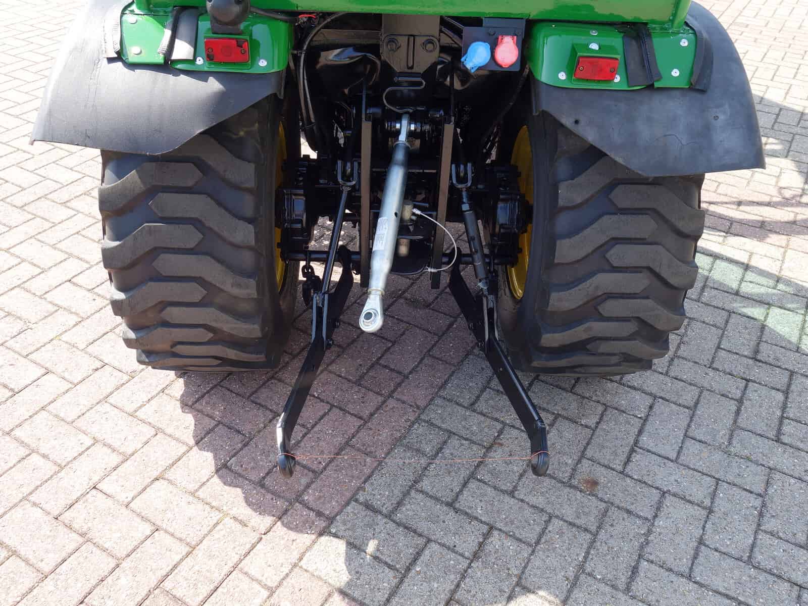 John Deere 2520 4wd HST - Afbeelding 21