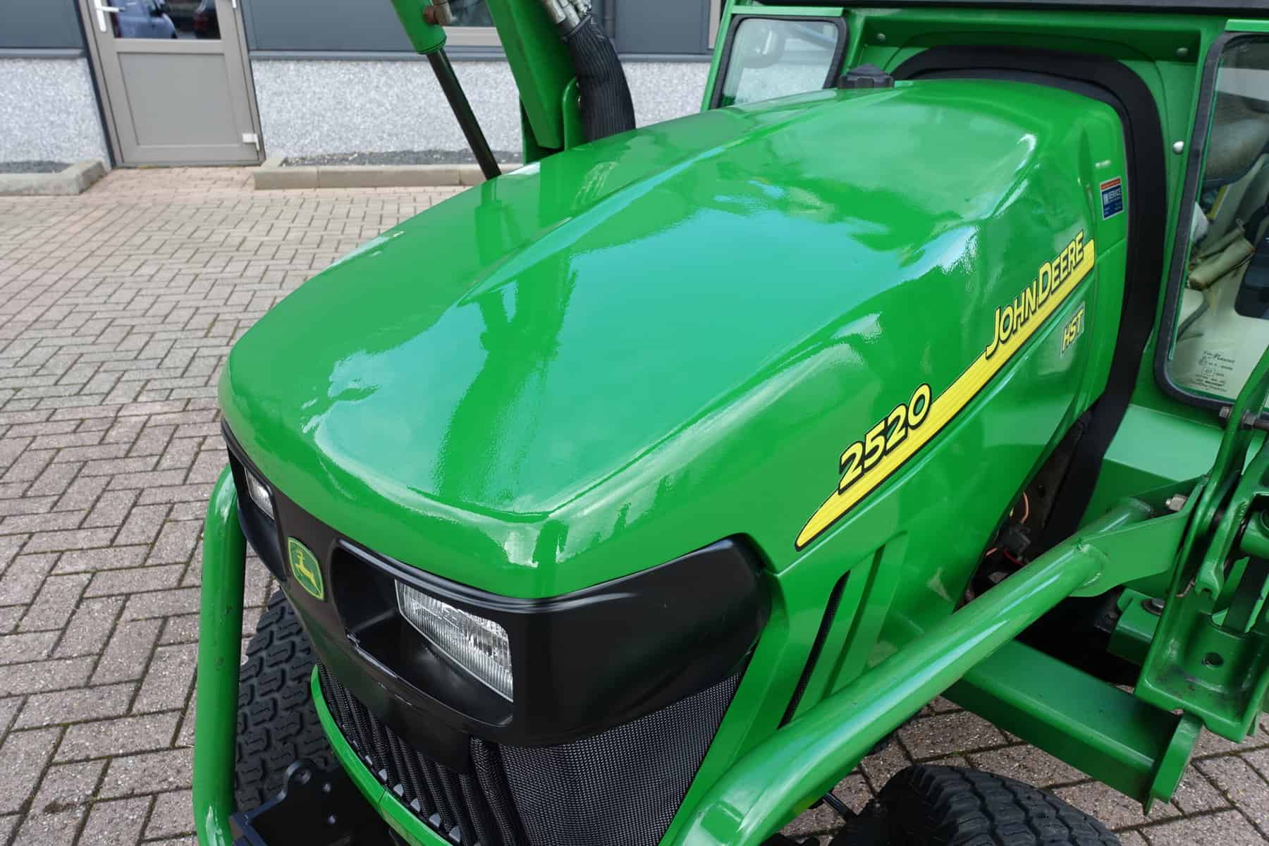 John Deere 2520 4wd HST - Afbeelding 6