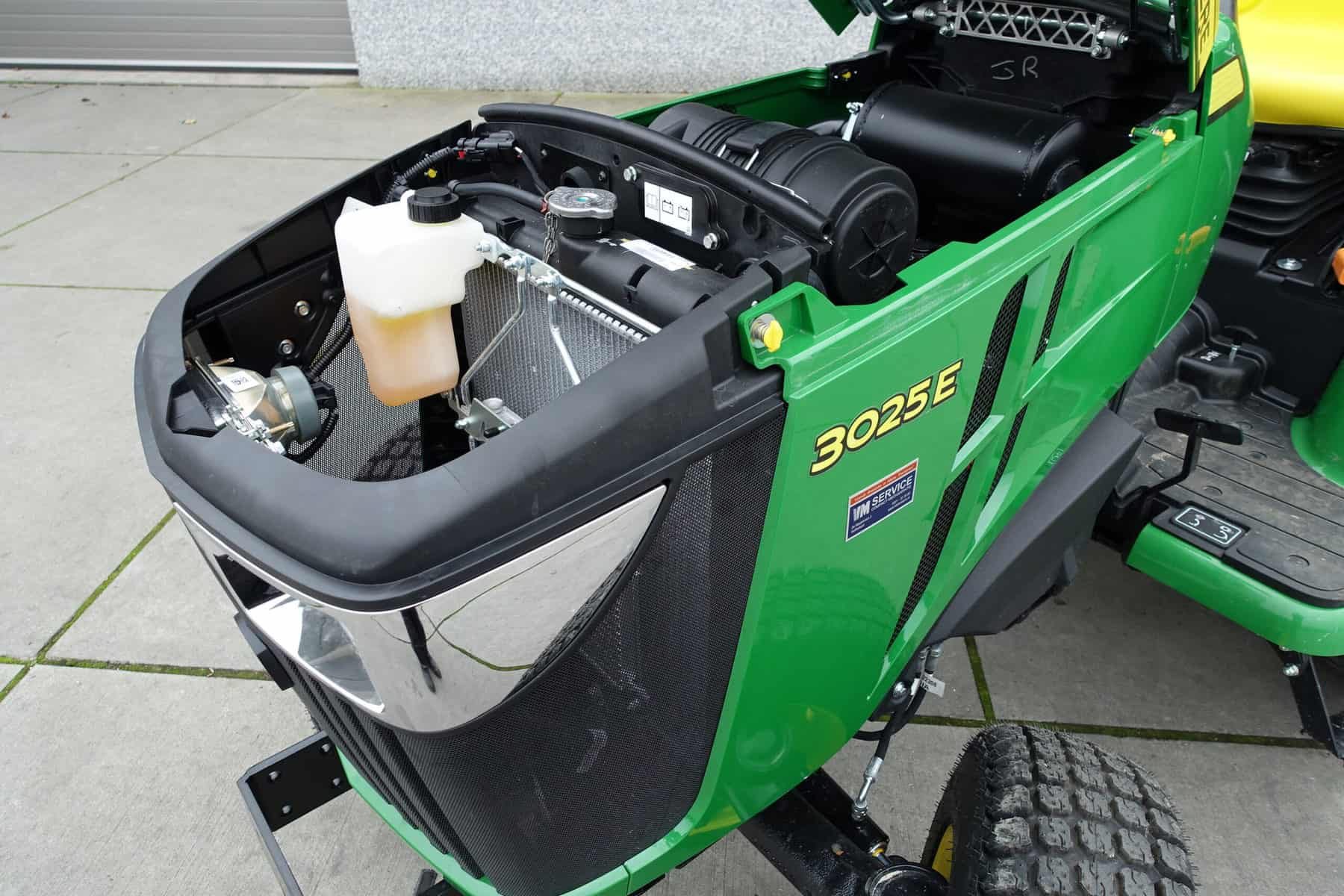 John Deere 3025E 4wd HST - Afbeelding 24