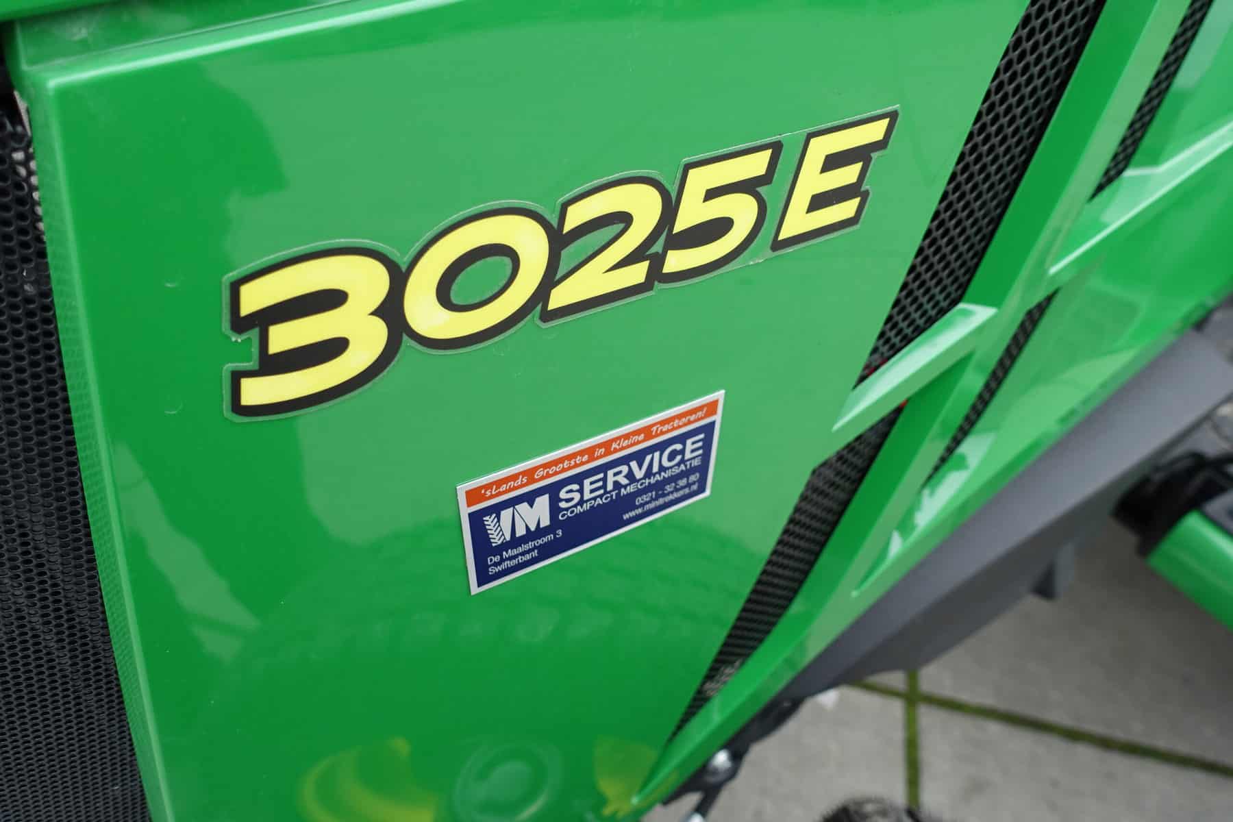 John Deere 3025E 4wd HST - Afbeelding 7