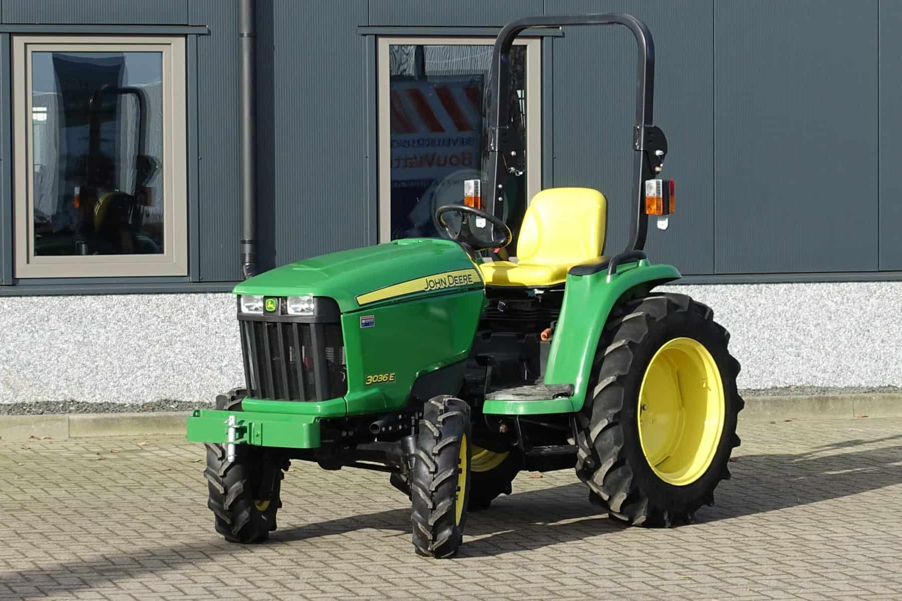 John Deere 3036e 4wd HST