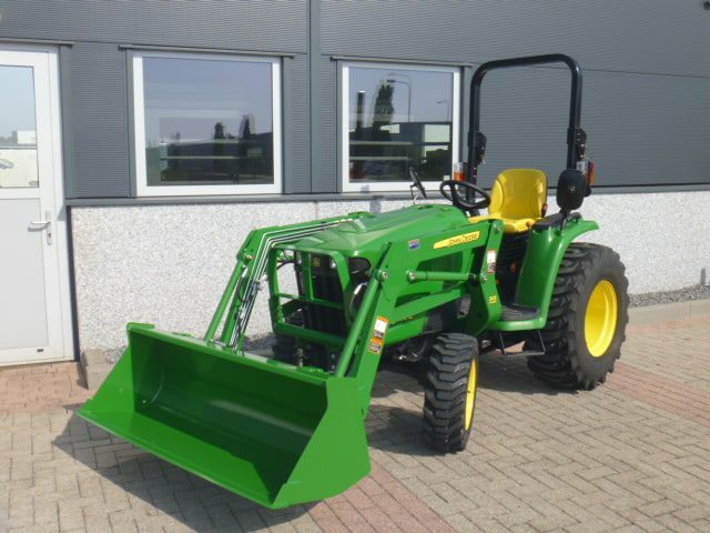 John Deere 3036e 4wd HST