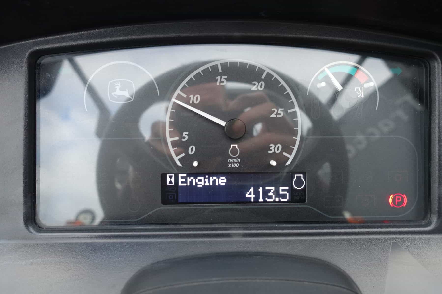 John Deere 3038e 4wd HST - Afbeelding 11