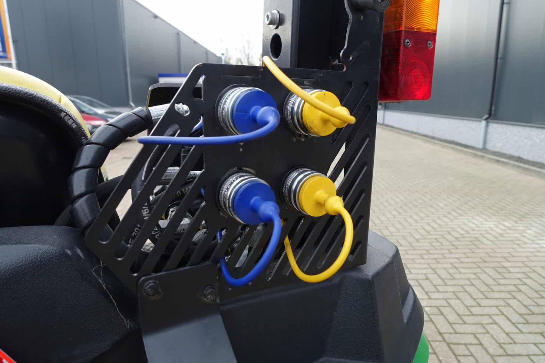 John Deere 3038e 4wd HST - Afbeelding 22