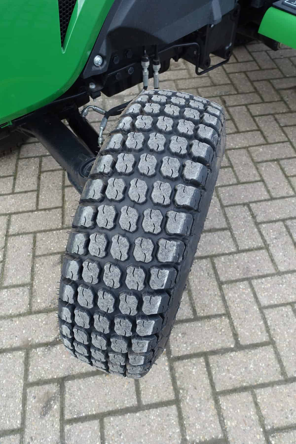 John Deere 3038e 4wd HST - Afbeelding 24