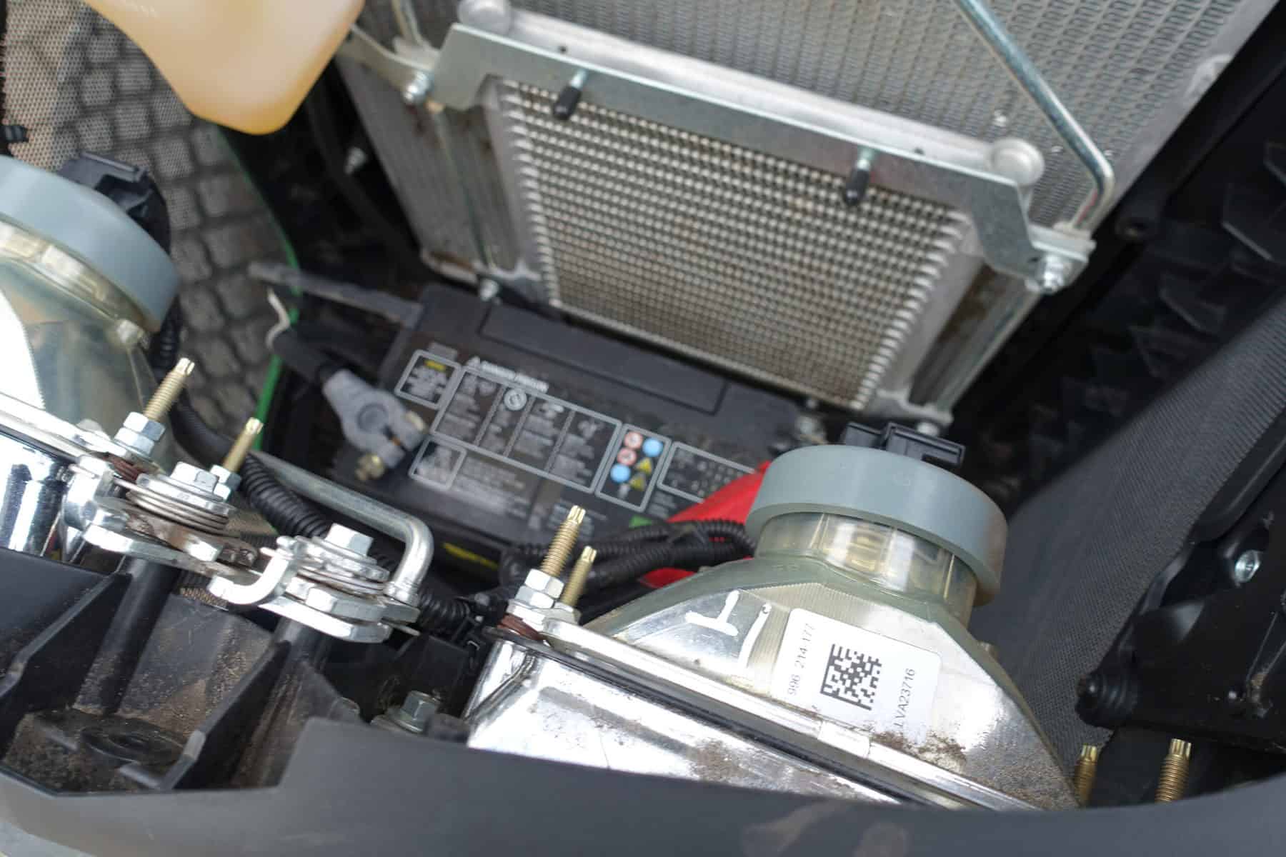 John Deere 3038e 4wd HST - Afbeelding 28