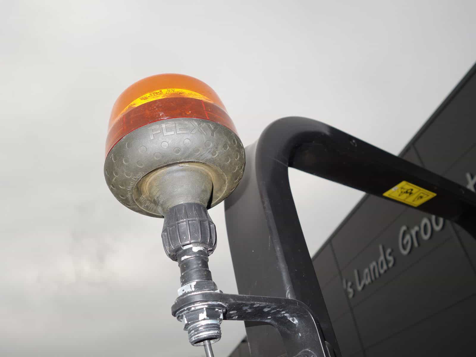 John Deere 3038e 4wd HST - Afbeelding 23