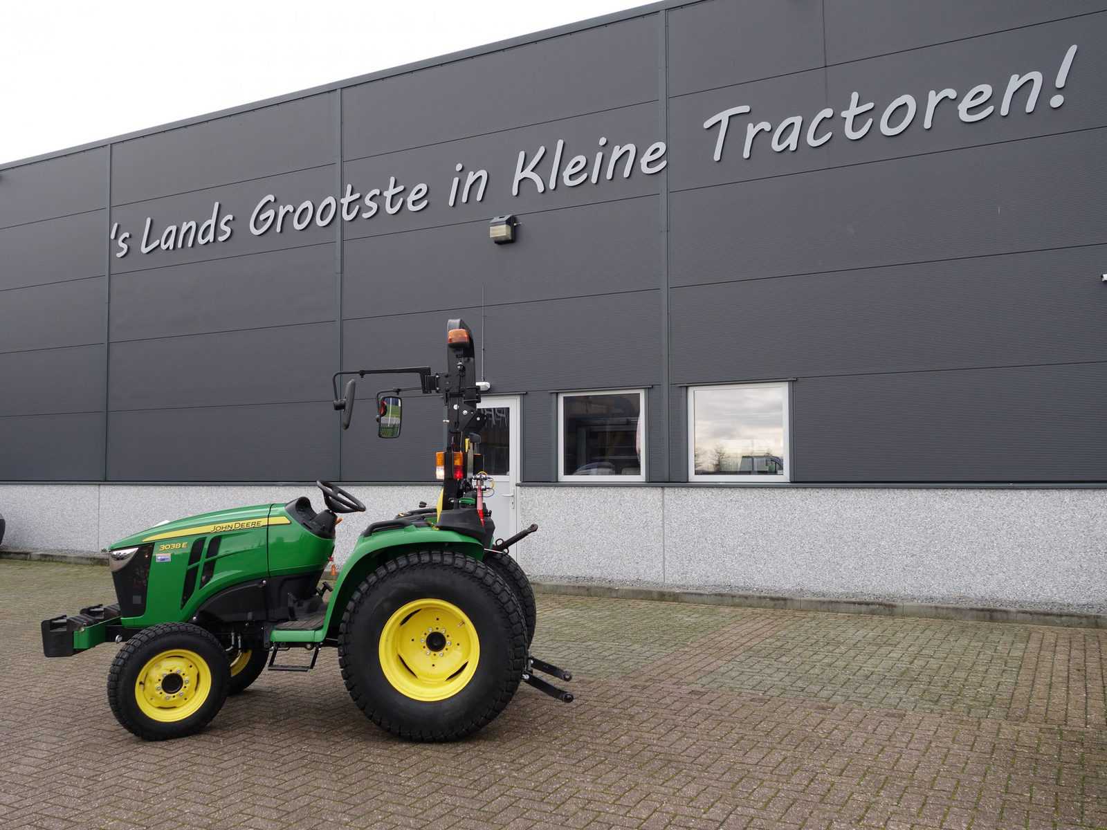 John Deere 3038e 4wd HST - Afbeelding 33
