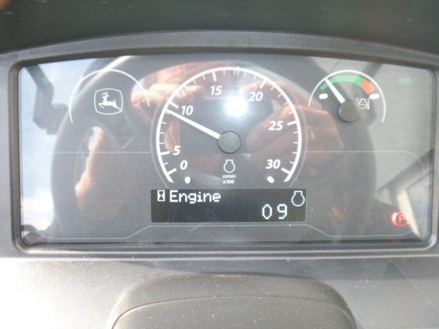 John Deere 3038e 4wd HST - Afbeelding 16